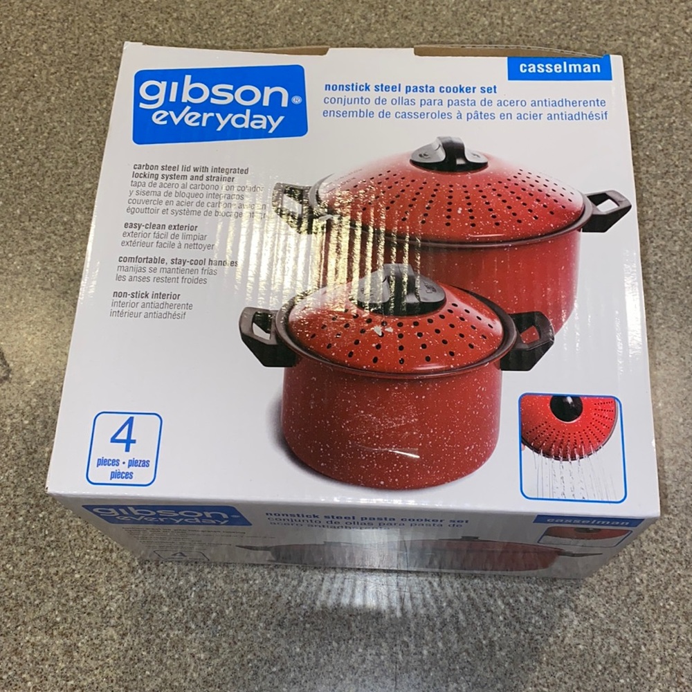 New in box Gibson, 4 piece, nonstick steel pasta cooker, set locking lids